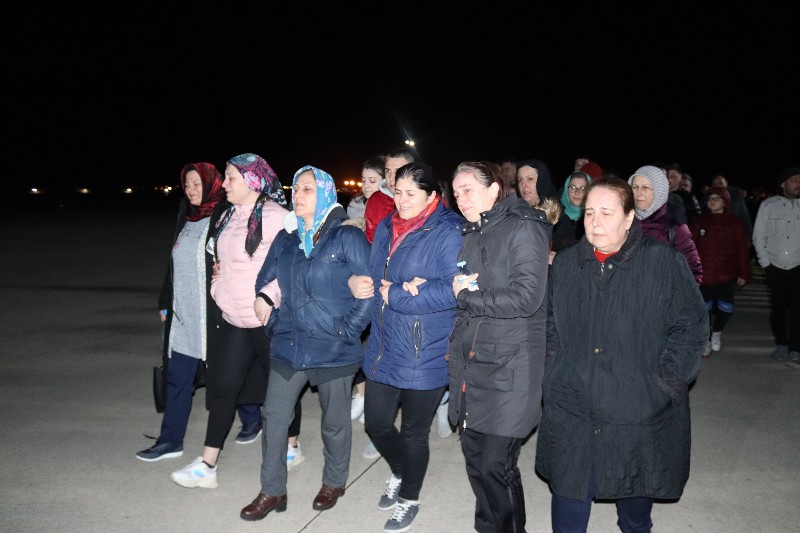 İdlip'de şehit düşen iki askerin naaşı Tekirdağ'a getirildi 9