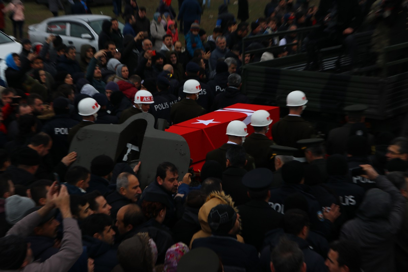İdlib şehidi Uzman Onbaşı Recep Bekir son yolculuğuna uğurlandı 4