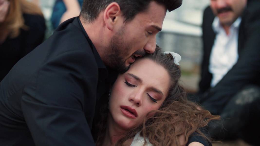 Reyting Rekorları Kıran Dizi Yayından Kaldırıldı! 3