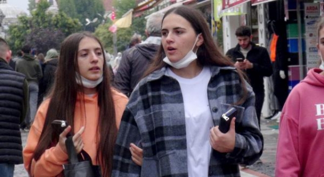 ’İnsanlar kanıksamış ama salgın yabana atılacak gibi değil’