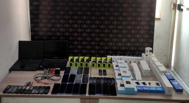 Tekirdağ’da gümrük kaçağı cep telefonları ele geçirildi