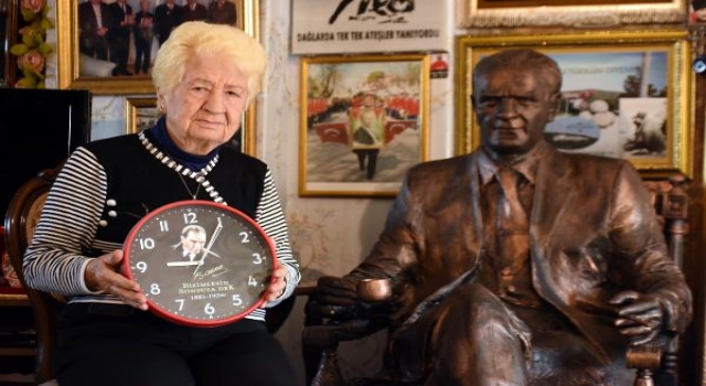 Atatürk müzesine çevirdiği evinde, tüm saatler 09.05’i gösteriyor