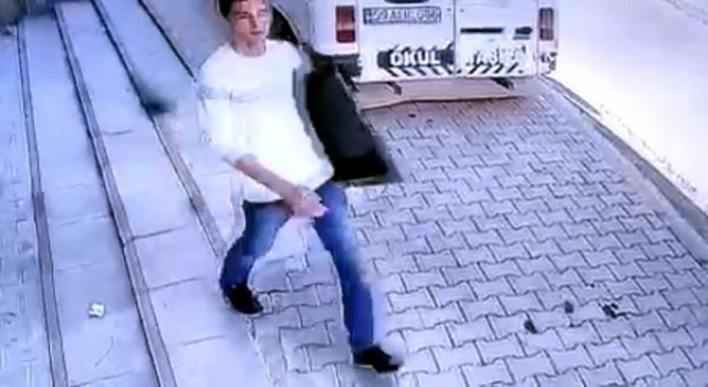 Hırsızlık şüphelileri, 500 saatlik görüntü kaydından yakalandı