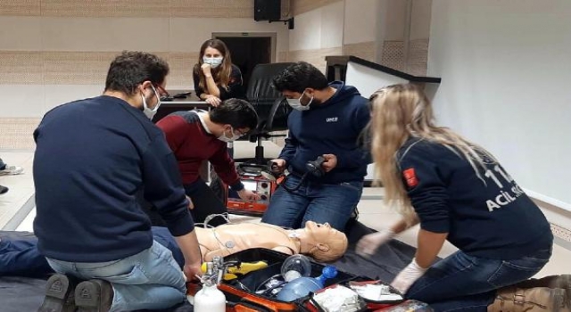 Edirne’nin yeni hekimlerine modül eğitimi
