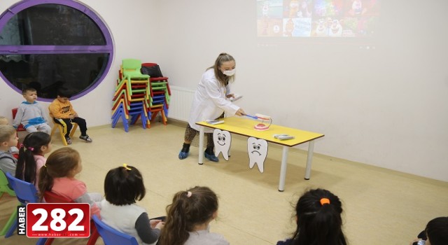 Minik Öğrencilere Ağız ve Diş Sağlığı Eğitimi Verildi