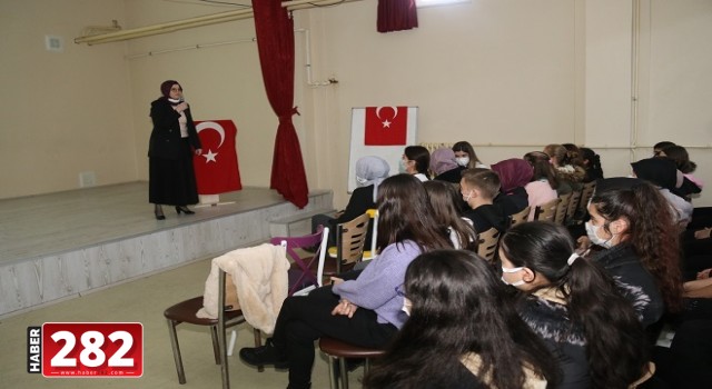 Ergene Belediyesi Tarafından Öğrencilere Seminer Verildi