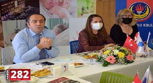Vatan Hastanesi ve TED Çorlu Koleji Basın Mensupları ile 10 Ocak Gazeteciler Gününde Bir Araya Geldi.