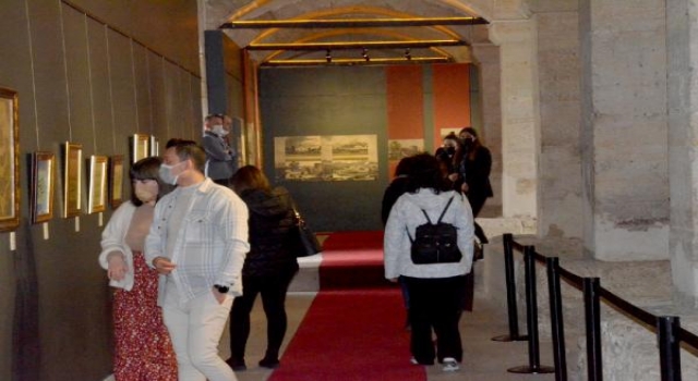 Edirne’de Rumeli Kültür Sanat Akademesi’nde, ’Kırk Hadisi Şerif’ sergisi açıldı