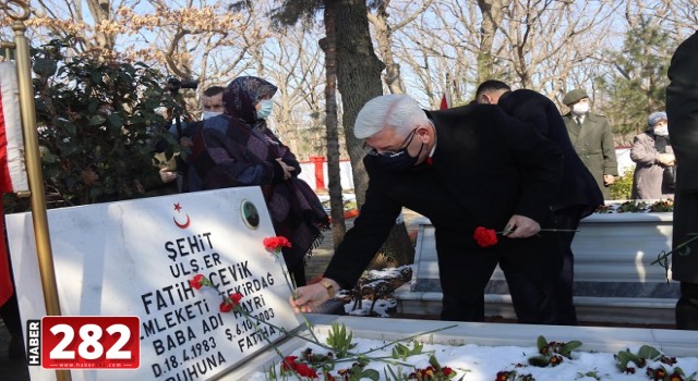 Çanakkale şehitleri dualarla anıldı