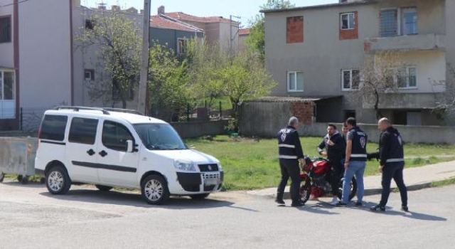 Keşan’da polisten huzur ve güven uygulaması: 4 gözaltı