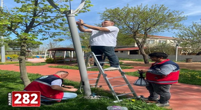 Ergene Belediyesi Parkların Aydınlatmalarını Bakıma Aldı