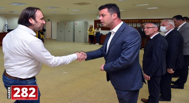 Başkan Sarıkurt Belediye Personeli İle Bayramlaştı