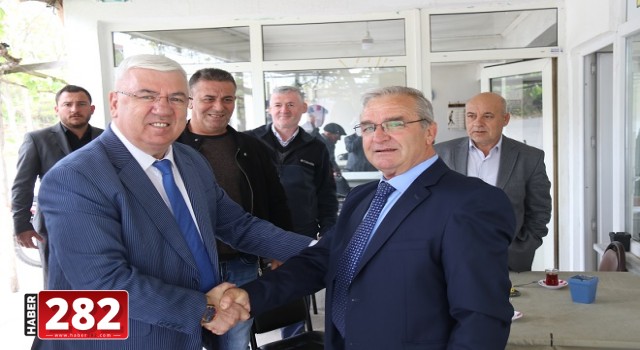 Başkan Yüksel Mahalleleri Gezerek Ergene Halkı İle Bayramlaştı
