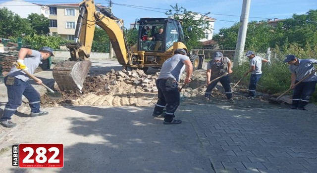 Ergene’de kilit parke taş çalışmaları sürüyor