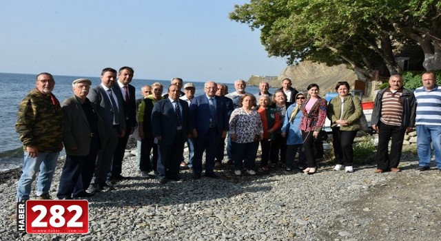 “UÇMAKDERE’NİN DOĞASINA, SOSYAL YAPISINA VE EKONOMİSİNE ZARAR VERECEK MİDYE ÇİFTLİĞİNİN YAPIMINA KARŞIYIZ”