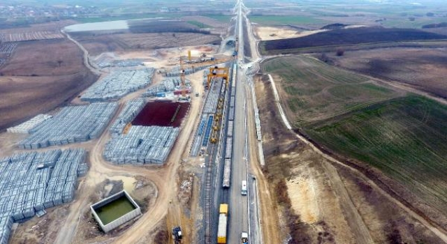 Halkalı- Kapıkule Demir Yolu Hattı Projesi’nde raylara ilk kaynak törenle yapıldı/ Ek fotoğraflar