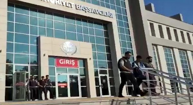 Bangladeşli turistin gasbedilmesinde 3 tutuklama
