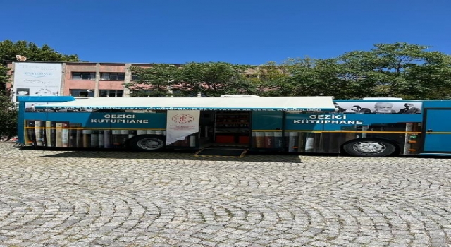 Edirne’ye gezici kütüphane aracı gönderildi