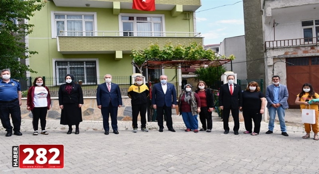 TBMM Başkanı Şentop Tekirdağ'da şehit ailelerini ziyaret etti