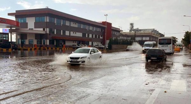 Tekirdağ’da sağanak