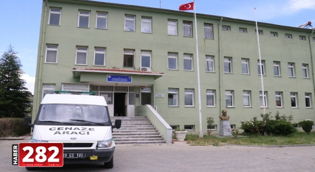 Kırklareli'nde çaldıkları cenaze aracıyla uyuşturucu taşıyan 3 şüpheli yakalandı