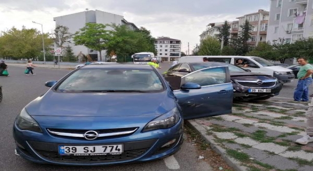 Alkollü sürücü kaza yaptı