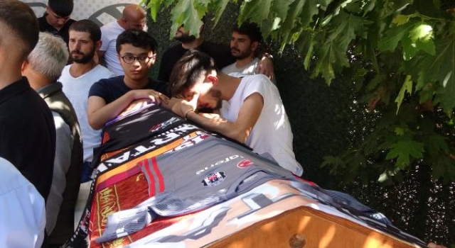17 yaşındaki Efe, kardeşini kurtarmak isterken boğuldu
