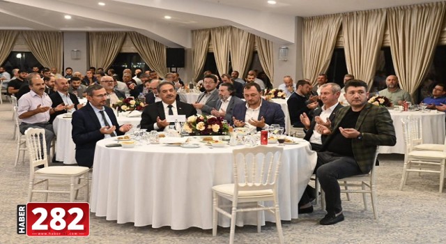 Başkan Yüksel din görevlileri ile akşam yemeğinde bir araya geldi
