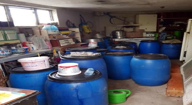 Tekirdağ’da 3 bin 687 litre sahte içki ele geçirildi