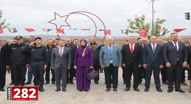 Ergene’de Muhtarlar Günü Çelenk Sunma Programı İle Kutlandı
