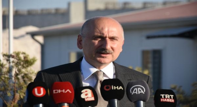 Bakan Karaismailoğlu: Demir yolundaki kapasiteyi artırmamız gerek (2)