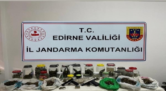 Edirne’de 1,5 kilo esrar ele geçirildi