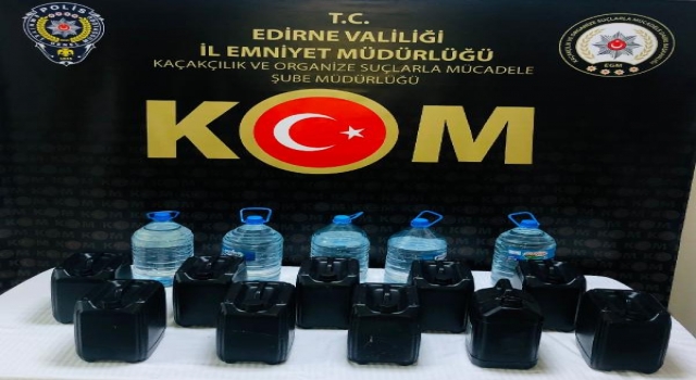 Edirne’de yılbaşı öncesi denetim; 125 litre etil alkol ele geçirildi (2)