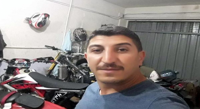 İŞ MAKİNESİNİN ALTINDA KALDI FECİ ŞEKİLDE CAN VERDİ!
