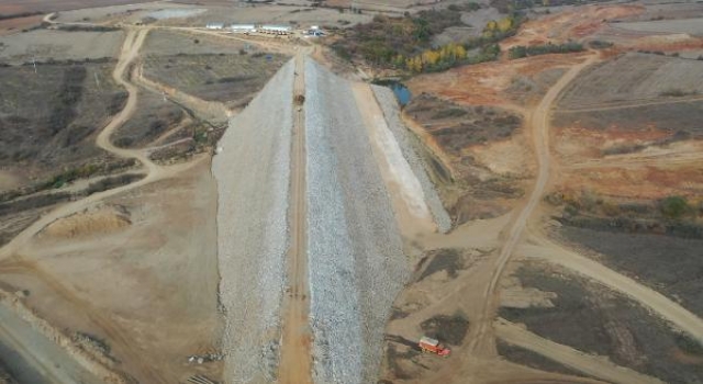 Edirne’de Büyüköğünlü göleti çalışmaları devam ediyor