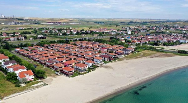 TEKİRDAĞ'DA YAZLIK KONUTLAR DEPREMZEDELERE EAÇILIYOR!