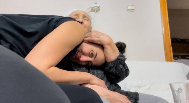 (ÖZEL) Depremde ölen milli basketbolcu Nilay ile babaannesinin son görüntüleri enkazdan çıktı