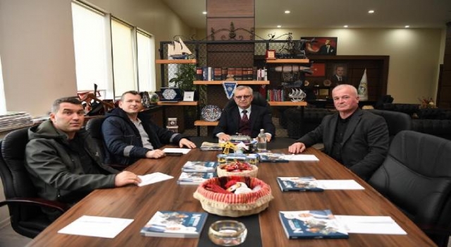 Keşan’da depremzede öğrencilere 4 ay burs verilecek