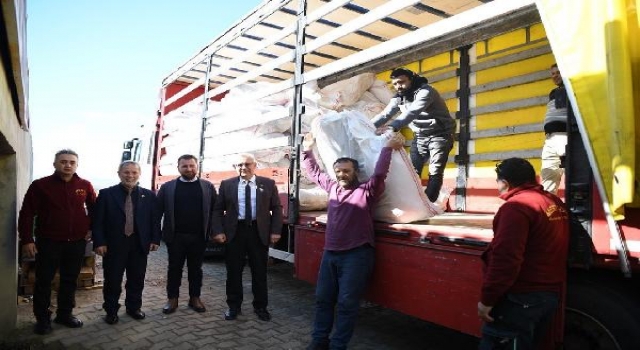 Keşan’dan deprem bölgesine 115 çadır gönderildi