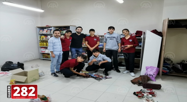 Çerkezköy'de öğrencilerden ihtiyaç sahiplerine yardım