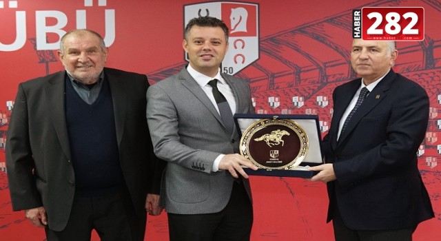 Veliefendi Hipodromu’nda “Çorlu Belediye Başkanlığı Koşusu” Düzenlendi