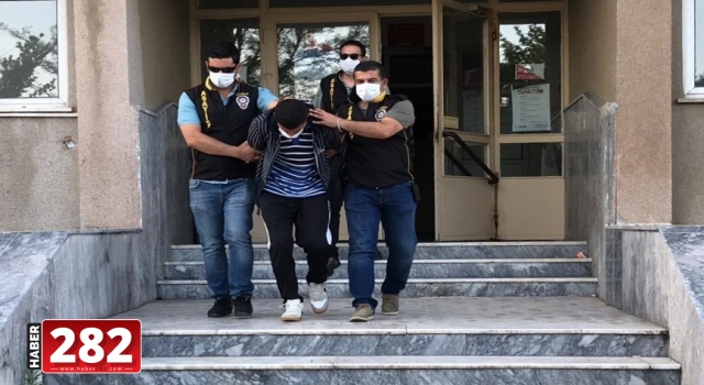 Tekirdağ'da polis, güvenlik kameralarını inceleyerek kapkaç zanlısını yakaladı