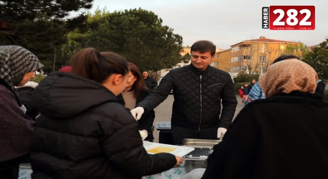 ÇERKEZKÖYDE İFTAR SOFRASI BAĞLIK MAHALLEMİZDE KURULDU