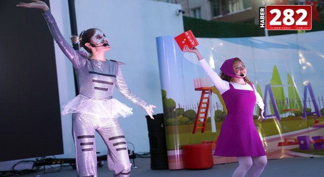 Çorlu Tiyatro Festivali Başladı