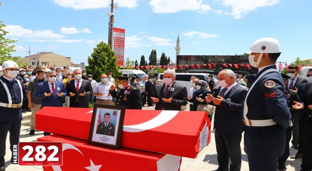 Şehit Astsubay Kıdemli Başçavuş Akgöz, Tekirdağ'da son yolculuğuna uğurlandı
