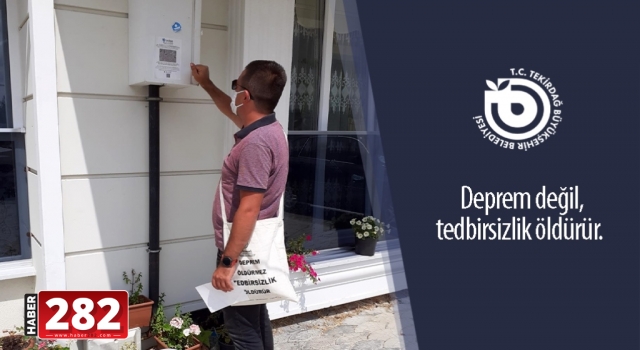 BÜYÜKŞEHİR BELEDİYESİ  VATANDAŞLARI DEPREM KONUSUNDA BİLGİLENDİRMEYE DEVAM EDİYOR