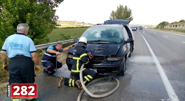 Tekirdağ'da seyir halindeki araçta yangın
