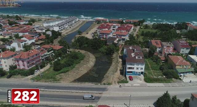 Büyükşehir Belediyesi’nden Dere Islahı ve İlaçlama Çalışmaları