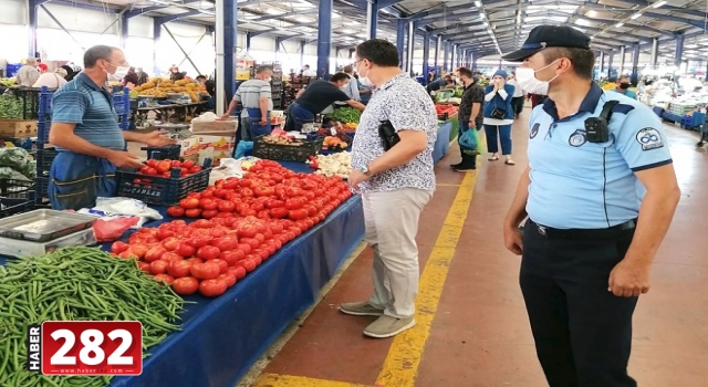 Zabıta Ekipleri Pazar Denetimlerini Sürdürüyor