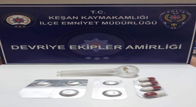 Edirne’de üzerinde uyuşturucuyla yakalanan 4 kişiye gözaltı